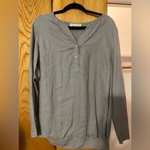 Jones New York Gray Linen Top Size Large